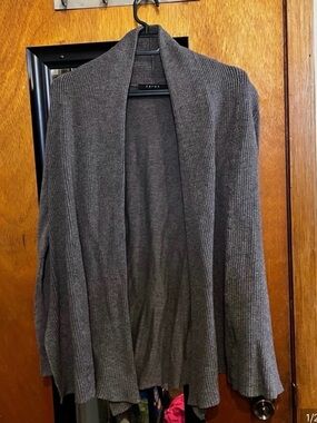 Cyrus Charcoal Gray Ribbed Open-Front Cardigan in size small